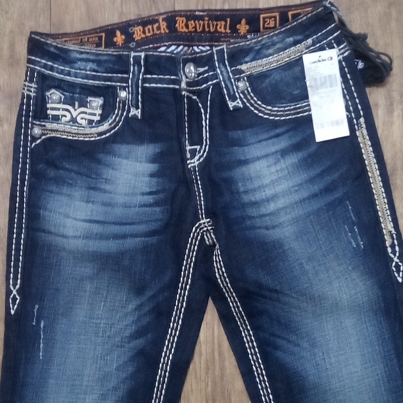 Rock Revival Women's 26 Easy Boot Kai Embellished Embroidered Distressed NWT - Picture 3 of 13